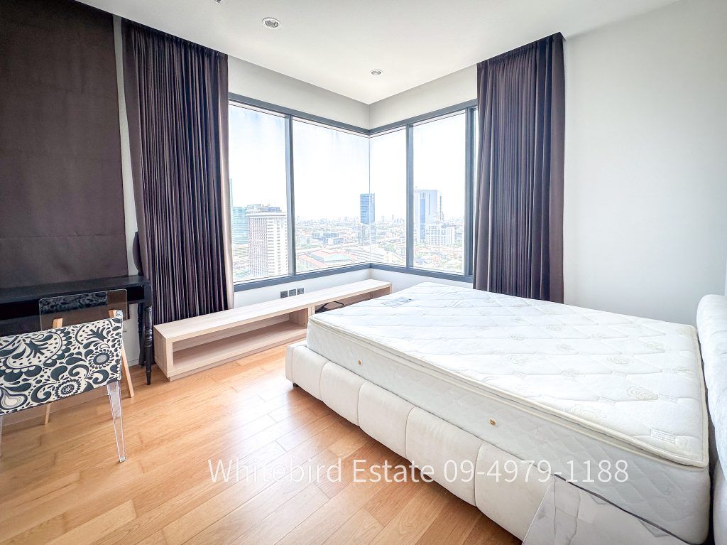 M Ladprao condominium bedroom with city view, Bangkok